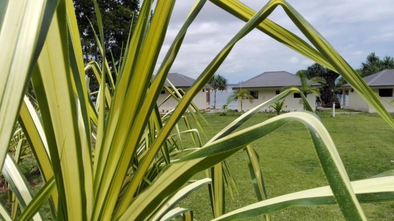 Blue Bay Resort & Restaurant Port Vila Esterno foto